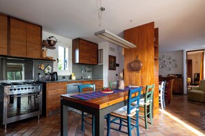 Fridge, microwave, oven, stovetop - Casa Corbezzolo (Teolo)