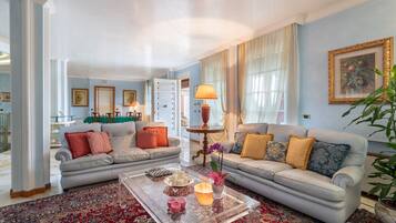 Tischtennisplatte, Bücher