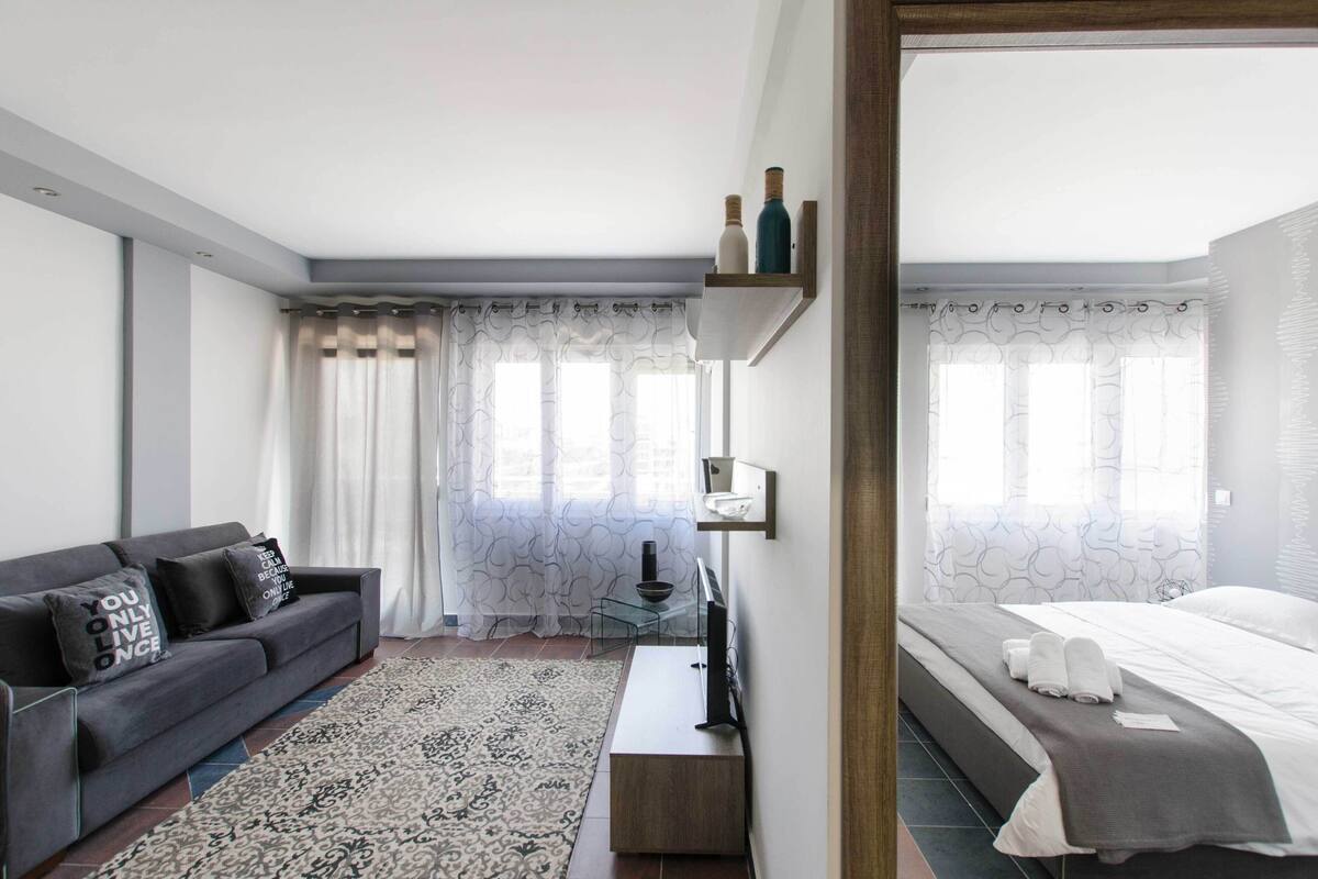 Leilighet (Elegant) | Oppholdsrom | Flatskjerm-TV