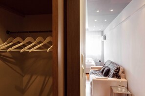 Living area - Evel's Home Suites (Thessaloniki)