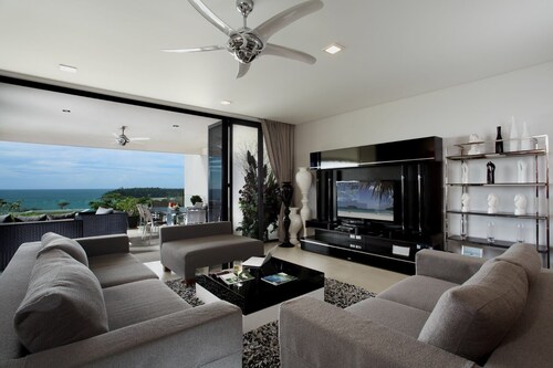 The heights B18 Seaview near Kata Beach