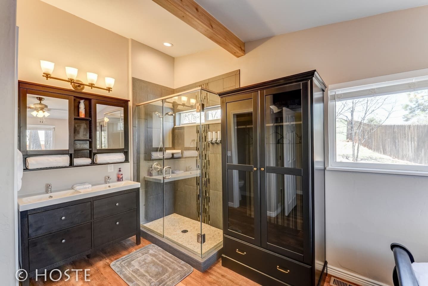 House (4 Bedrooms) | 4 bedrooms, premium bedding, memory-foam beds, individually decorated