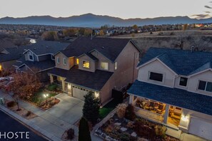 Exterior - 5BR Mtn Views Family Getaway HOT TUB (Colorado Springs)