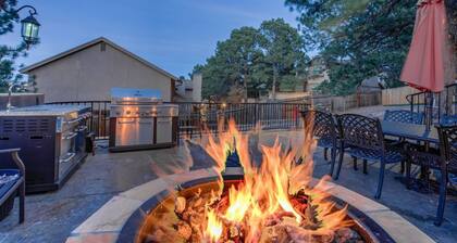 4BR Entertainer AF Academy Hot Tub, Firepit!