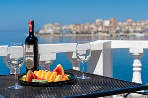 ファミリー ルーム シービュー | バルコニー