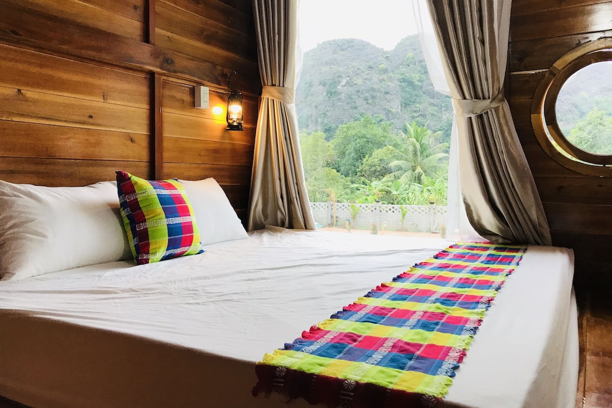 Wooden House Family | 1 bedroom, minibar, individually decorated, individually furnished
