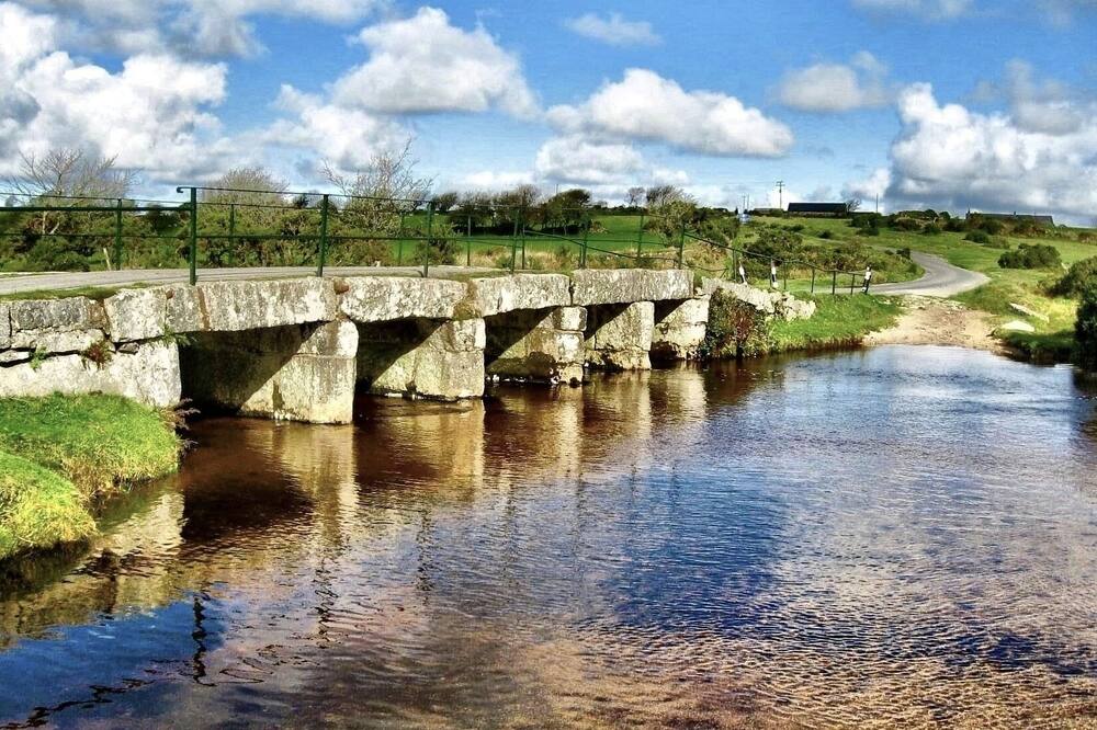 2 Bed, Dog Friendly Cottage, on Bodmin Moor, Cornwall, Old Barn Cottage