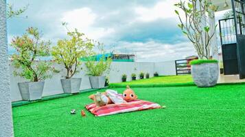 Enceinte de lâhĂ©bergement