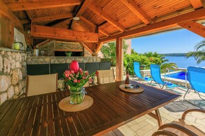 Grill-/Picknickplatz