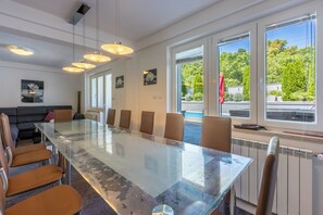 Ferienhaus | Wohnzimmer | Fernseher