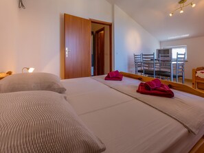 Appartement (A4) | Restauration