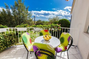 Apartment (A1) | Balcony