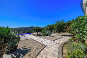 Courtyard - Apartment Agava (Vinodol)