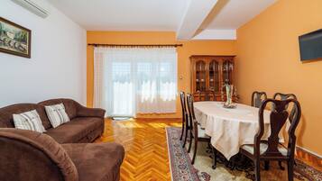 Apartment (A1) | Living room