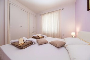 1 quarto, ferros/tábuas de passar roupa, Wi-Fi de cortesia