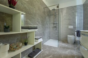 House | Bathroom | Shower, towels, toilet paper - House Marija (Sveta Nedelja)