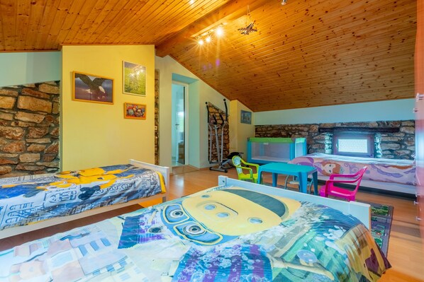 Iron/ironing board, free WiFi - House Marija (Sveta Nedelja)