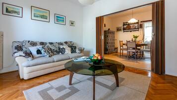 Living room | DVD player