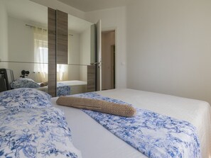 1 bedroom, free WiFi, bed sheets - Apartment Cherry (Crikvenica)