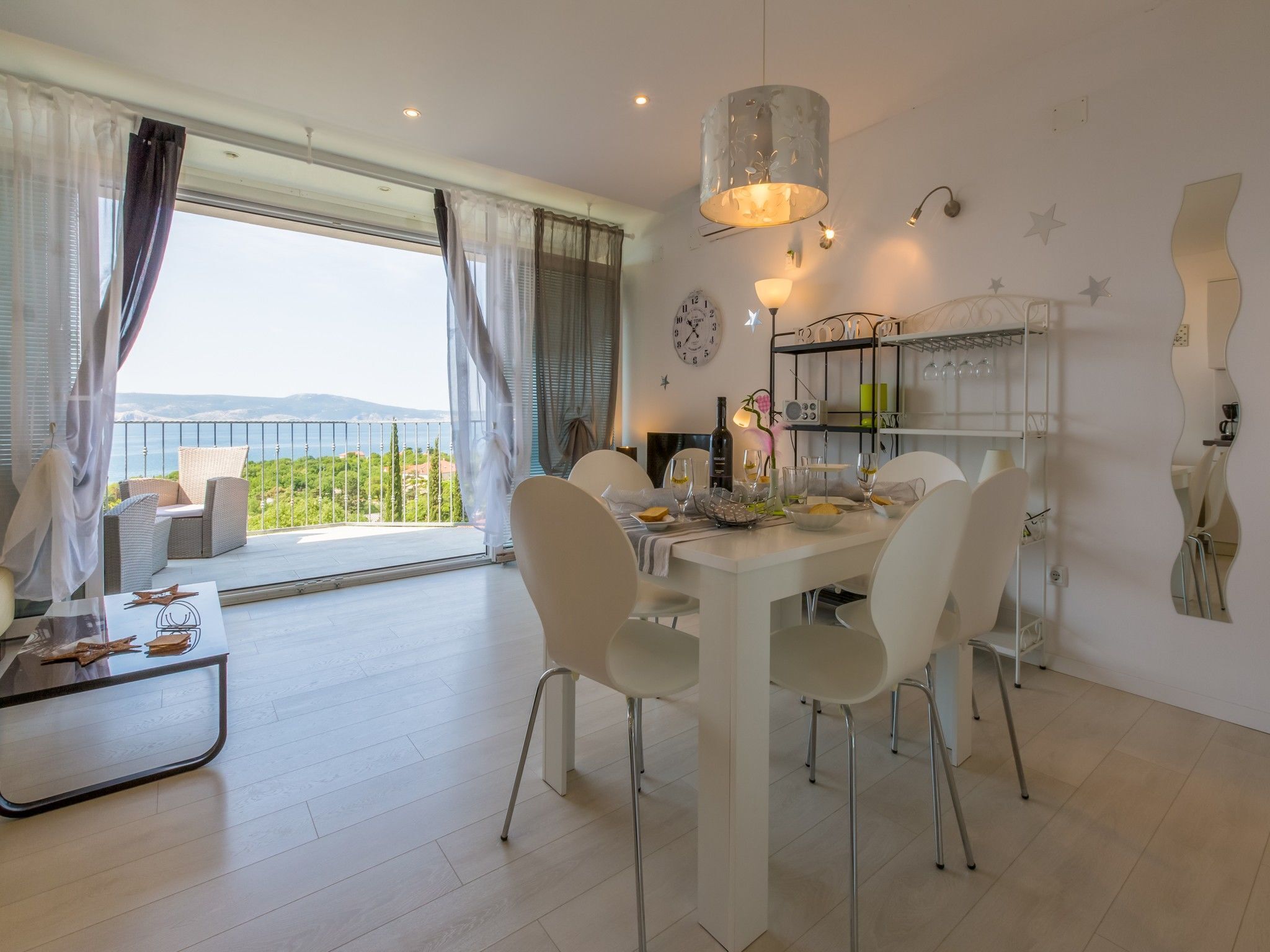 2 chambres, accès au Wi-Fi (inclus)