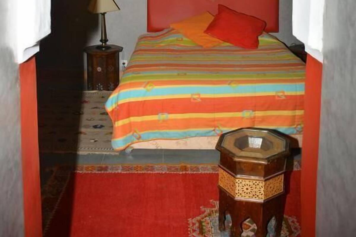 Bungalow | Baño | Regadera, regadera tipo lluvia, toallas, jabón