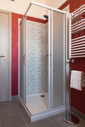 Shower, bidet
