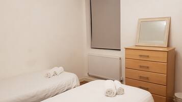 Two Bedroom Apartment | 2 bedrooms, desk, iron/ironing board, free WiFi