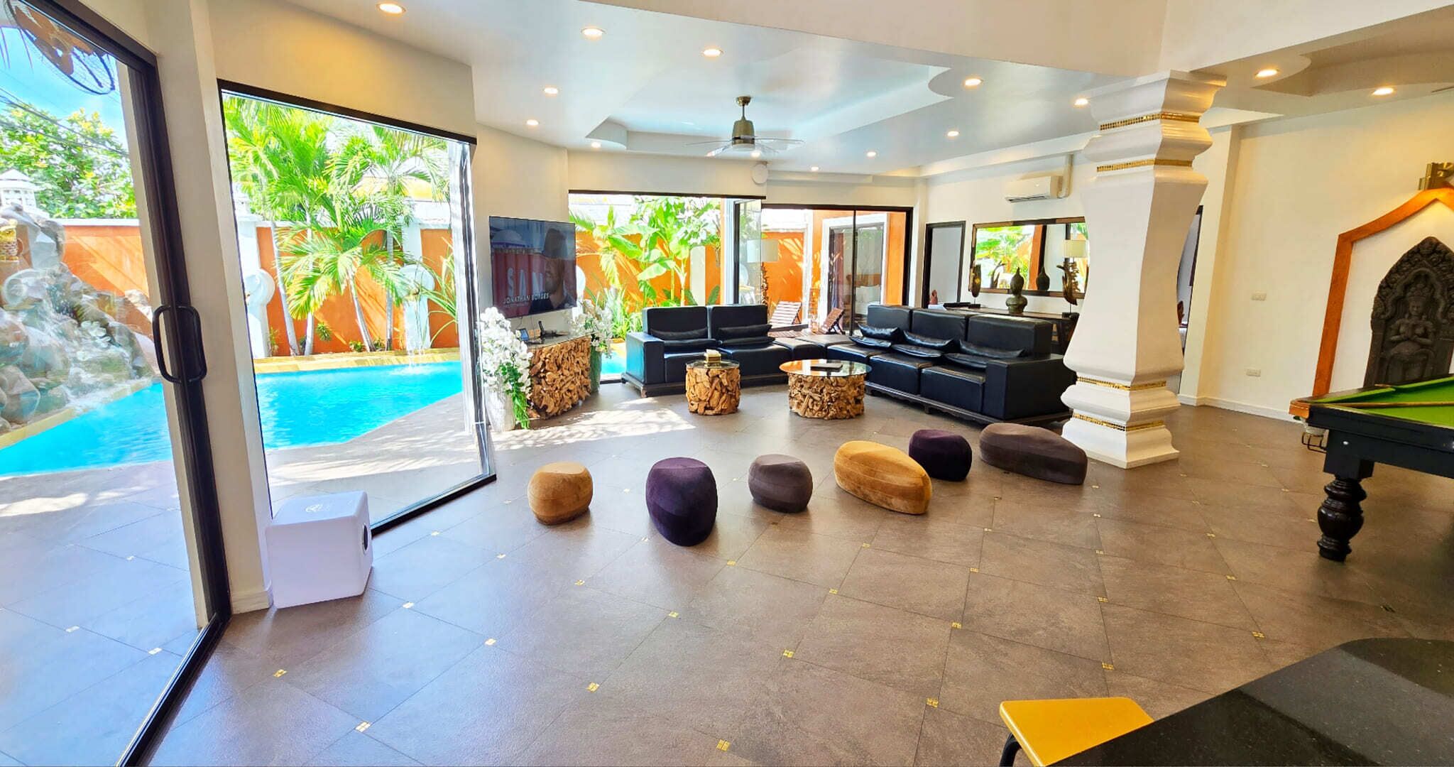 Photo - TUCHELAND Luxury Pool Villa Pattaya Walking Street