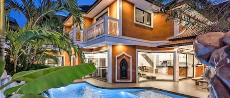 Front of property - evening/night