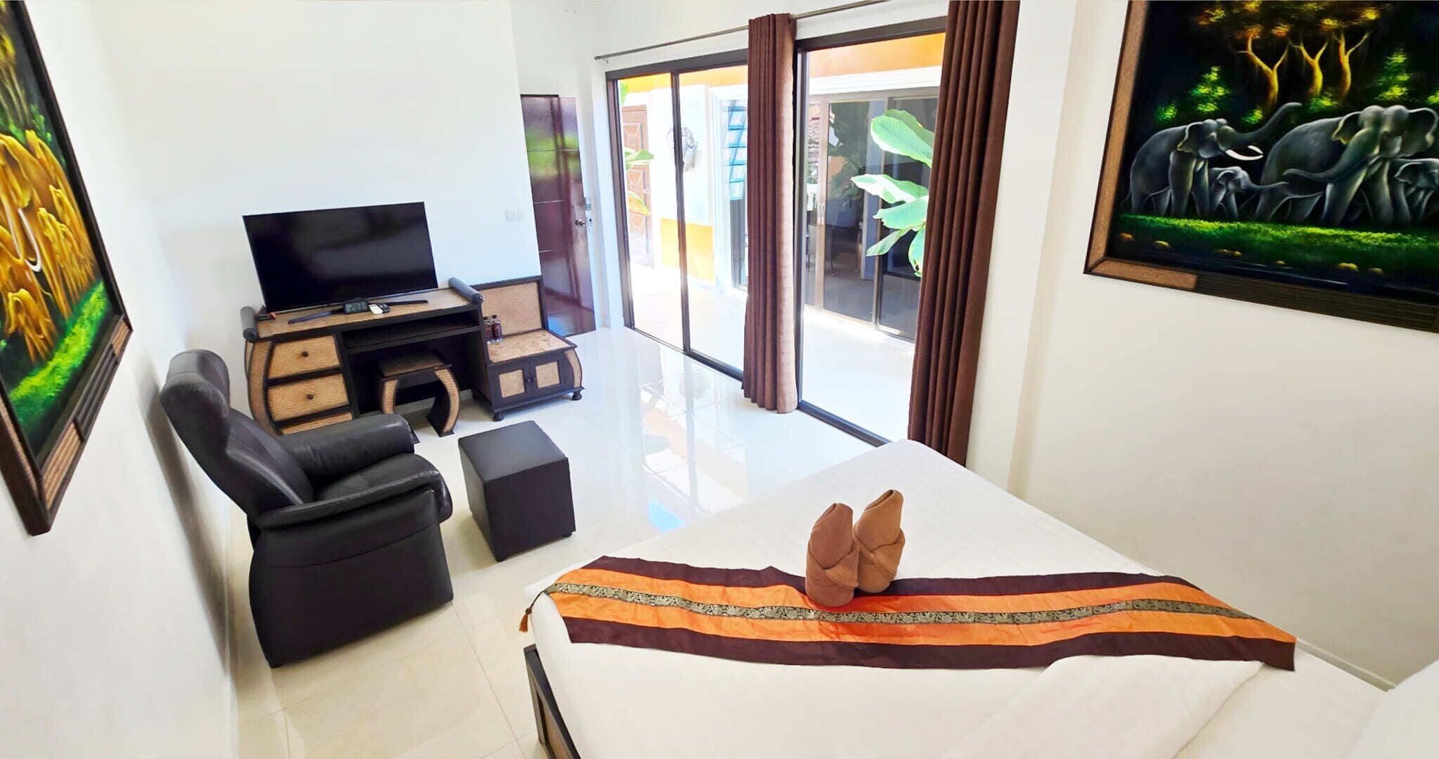 Photo - WOWLAND Luxury Pool Villa Pattaya Walking Street