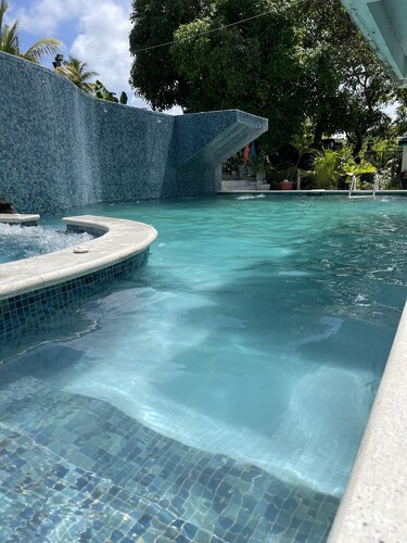 The Hummingbird Villa Luxury Suite- Vacation Rental Beach Resort Villa in Mayaro