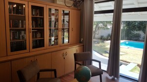 Interior entrance - Luxury Heights Guesthouse (Newcastle)