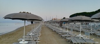 フォッローニカの海の近くのアパート