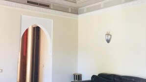 Apartment, 3 Schlafzimmer | Wohnzimmer