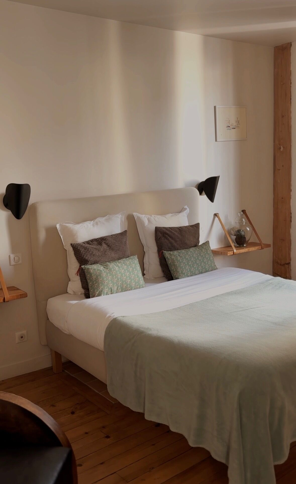 雙人房 (Pavin) | 獨特設計、獨特裝修、隔音、熨斗/熨衫板