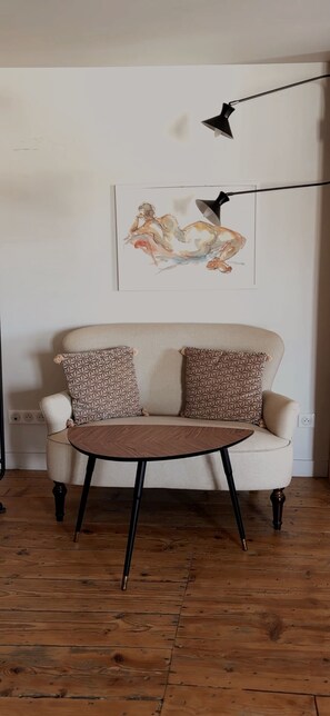 Double Room (Sancy) | Individually decorated, individually furnished, soundproofing - La Tour Grégoire (Clermont-Ferrand)