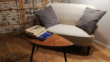 Herbergi með tvíbreiðu rúmi (Sancy) | Stofa | Flatskjársjónvarp