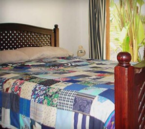 Quarto standard, 2 camas de solteiro, banheiro compartilhado | Wi-Fi de cortesia, roupa de cama, acesso para cadeiras de rodas