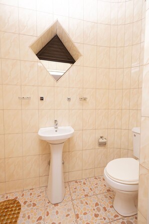 Executive Apartment, 2 Bedrooms | Bathroom | Shower, towels, soap, toilet paper - Grwadd Furnished Apartments (Kampala)