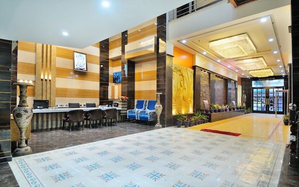 Hotel Grand Uddhav - Delhi