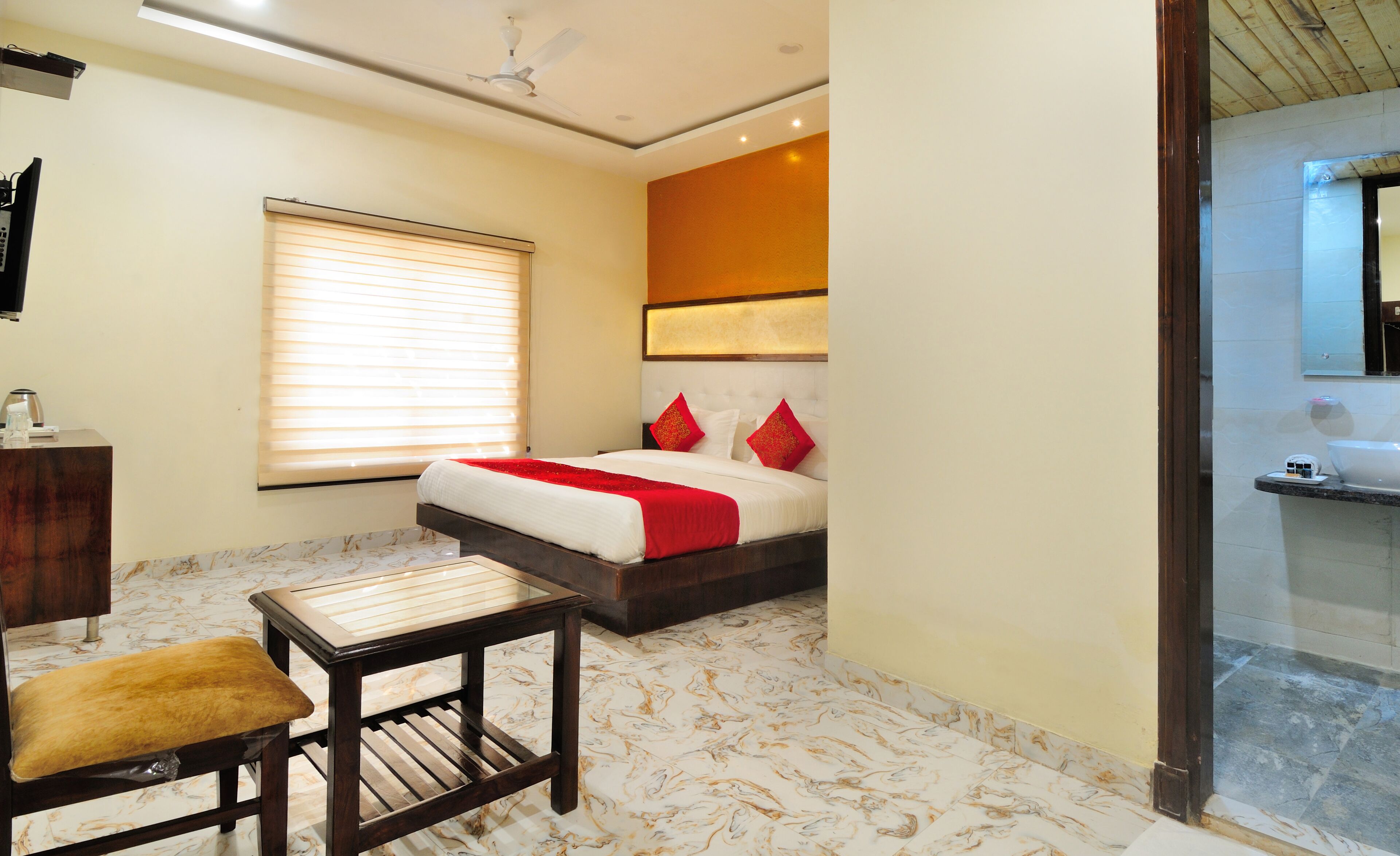 Photo - Hotel Grand Uddhav
