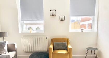 KVM - Mill Yard Apartment