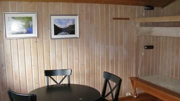 Cabin (16kvm) | Free WiFi, bed sheets