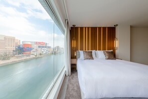 Deluxe-Zimmer, 1 King-Bett, Nichtraucher, Flussblick (Top Floor)
