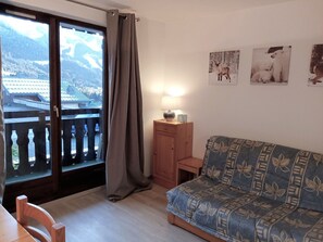 TV - Appartement convivial - 4 personnes (Châtel)