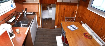 Studio barge, LA TIMONERIE, unusual, center LYON, calm, pleasant VIEUX LYON