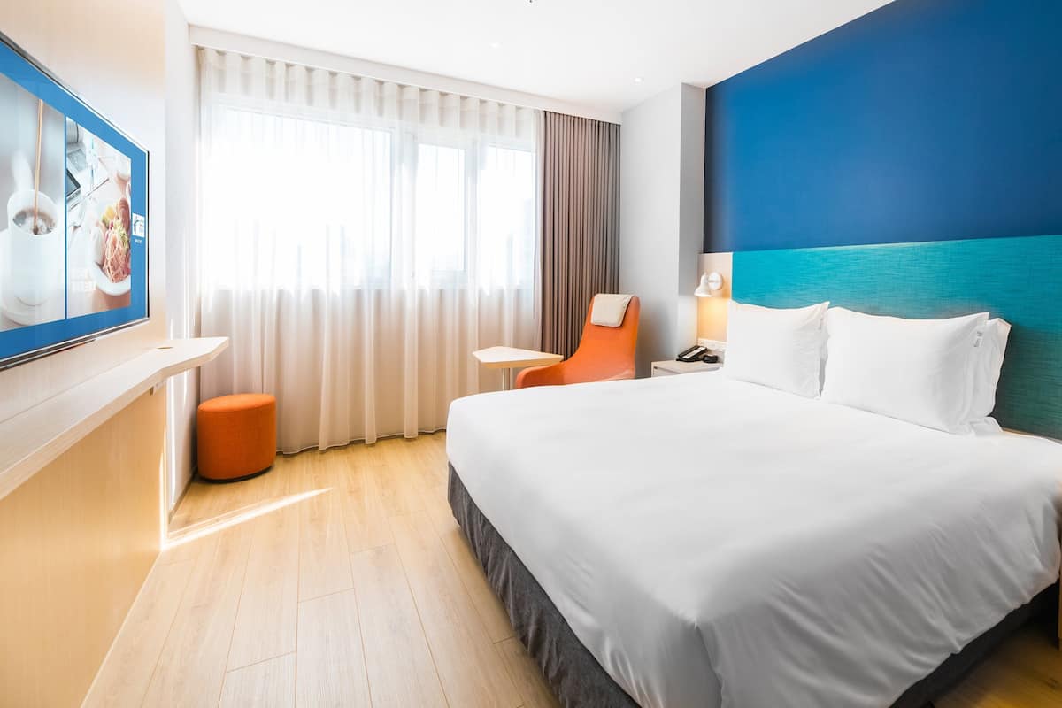Phòng Tiêu chuẩn, 1 giường cỡ king | Quang cảnh từ phòng
