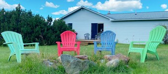 🐾Dallas Ridge - Dog friendly four seasons home in Rangeley!