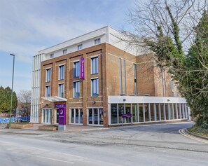 Exterior - Premier Inn Haywards Heath (Haywards Heath)