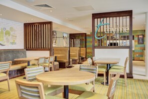 Restaurant - Premier Inn Haywards Heath (Haywards Heath)
